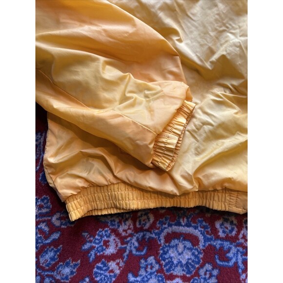 Vintage Michigan Wolverines Jacket Mens Large y2k Steve Barrys Yellow - Picture 4 of 7